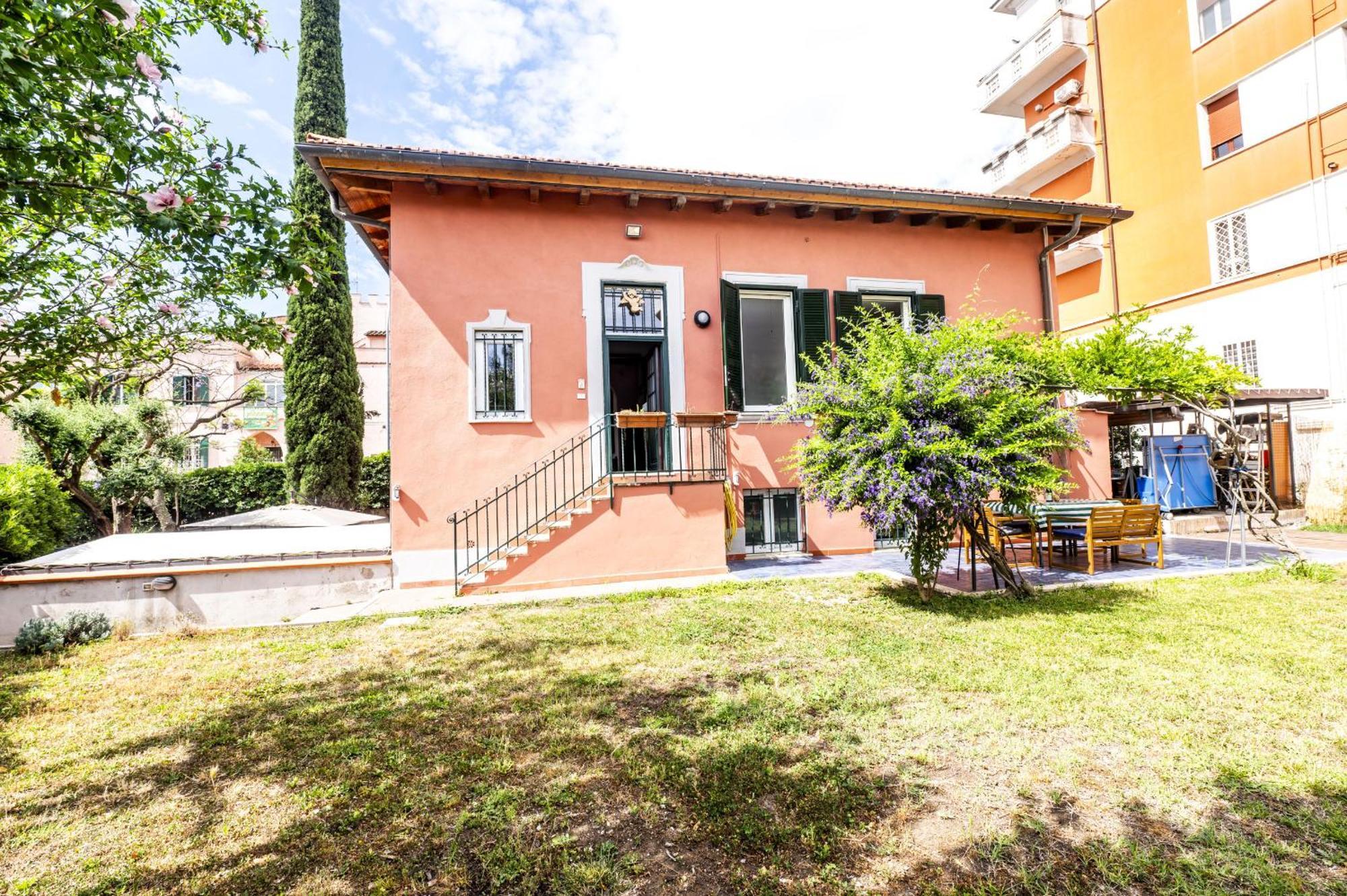 Lovely 2br House In Beautiful Area Apartamento *